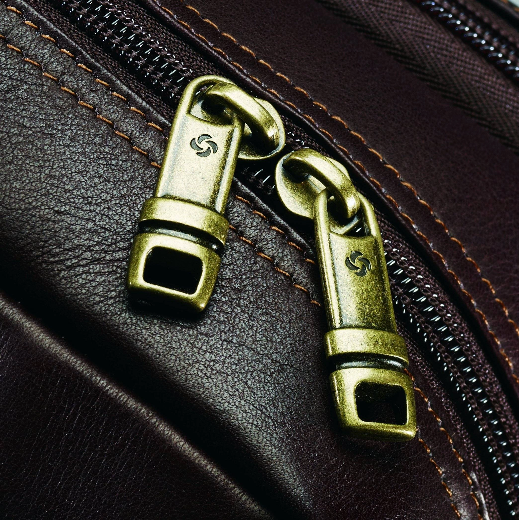 Samsonite Colombian Leather Toploader