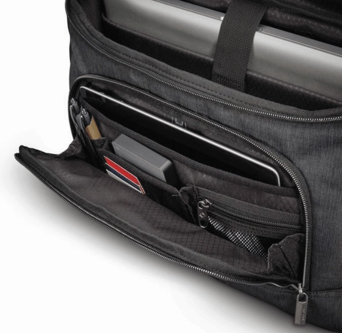 Samsonite Modern Utility Messenger Bag