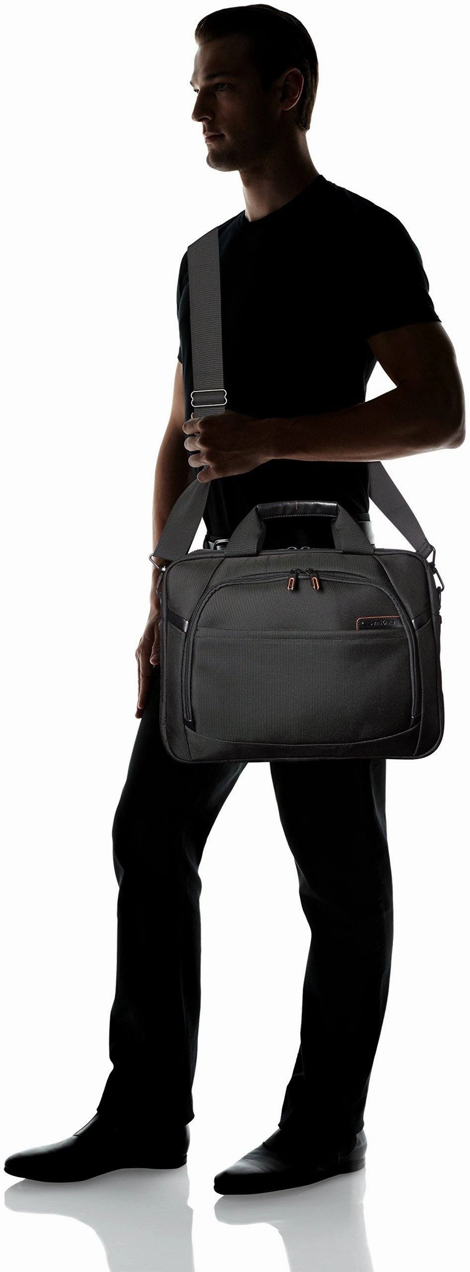 Samsonite Pro 4 DLX 15.6" Slim Brief
