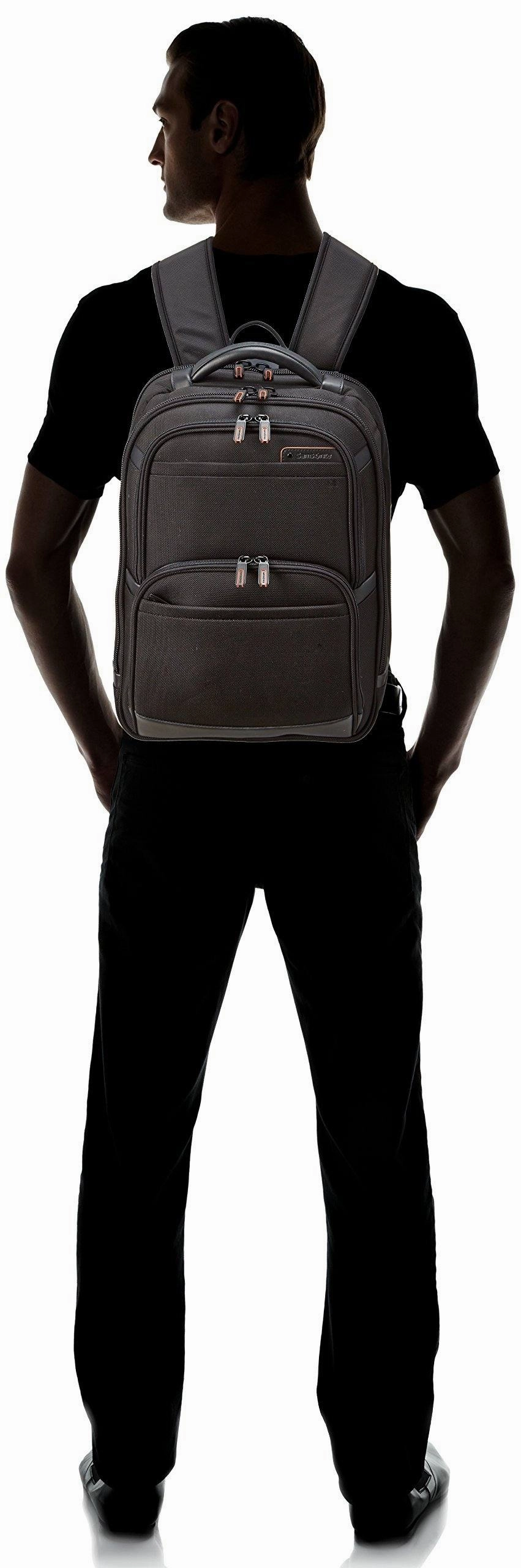 Samsonite Pro 4 DLX Urban Backpack PFT TSA