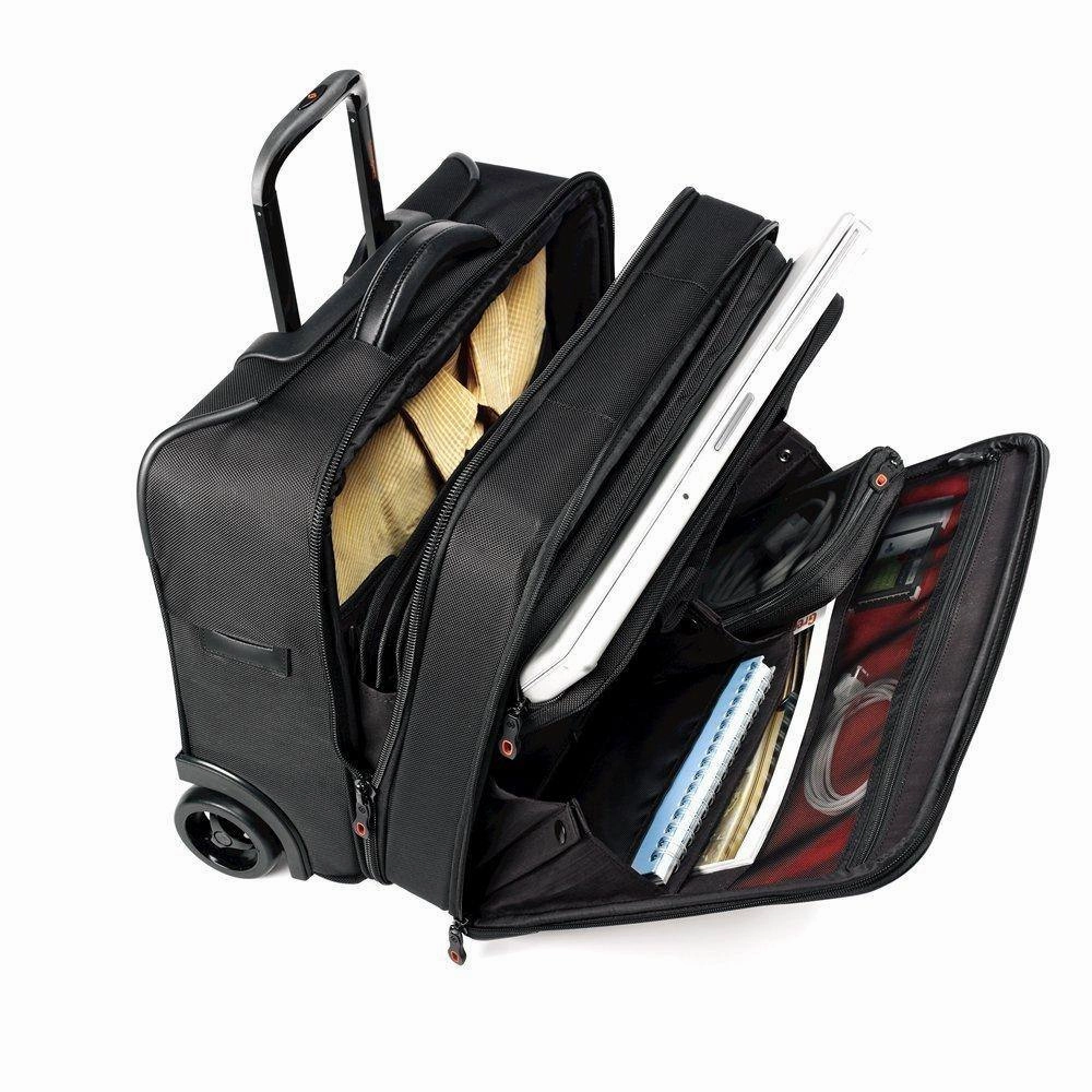 Samsonite Pro DLX 3 17" Vertical Mobile Office