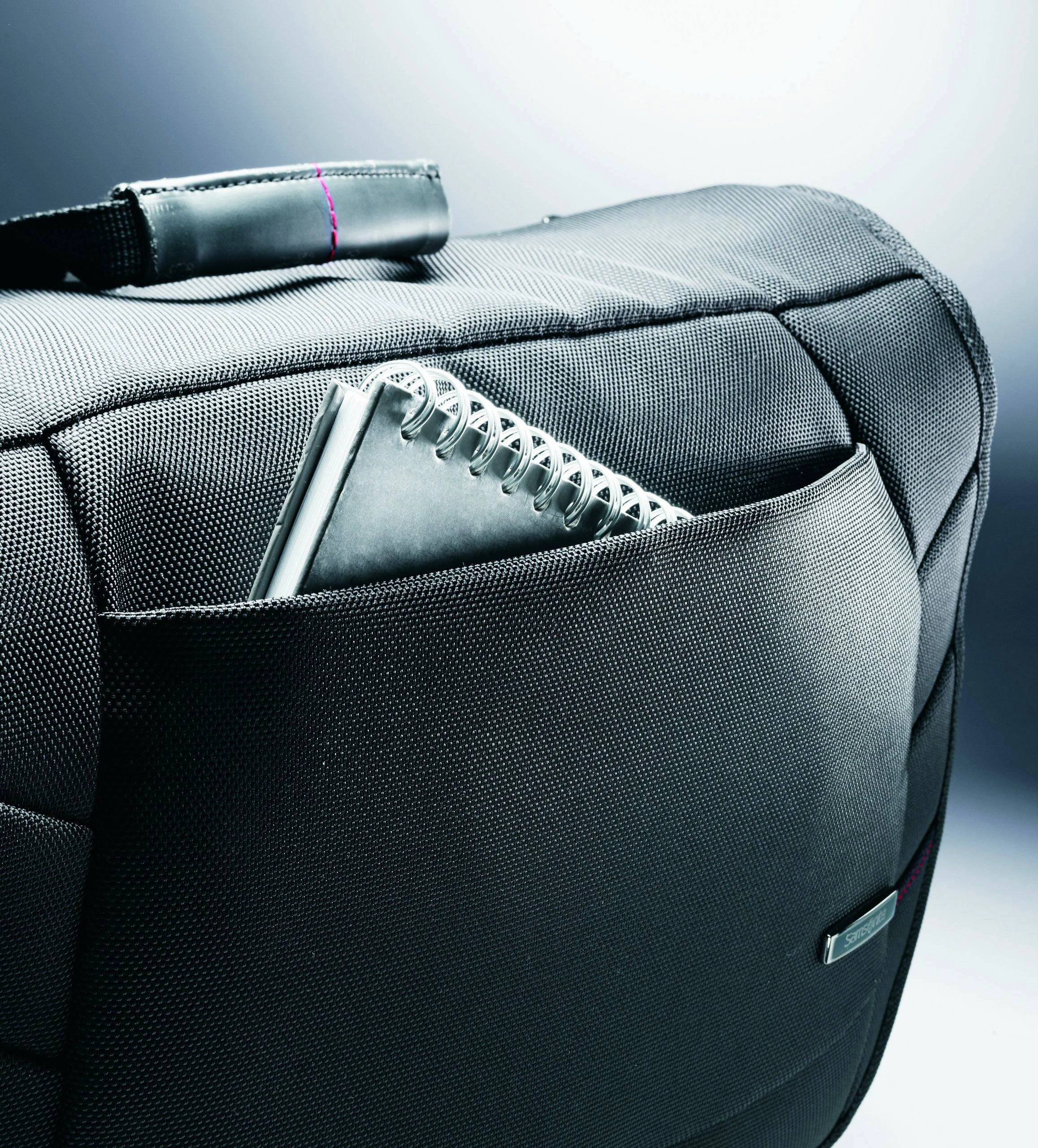 Samsonite Xenon 2 Messenger Bag