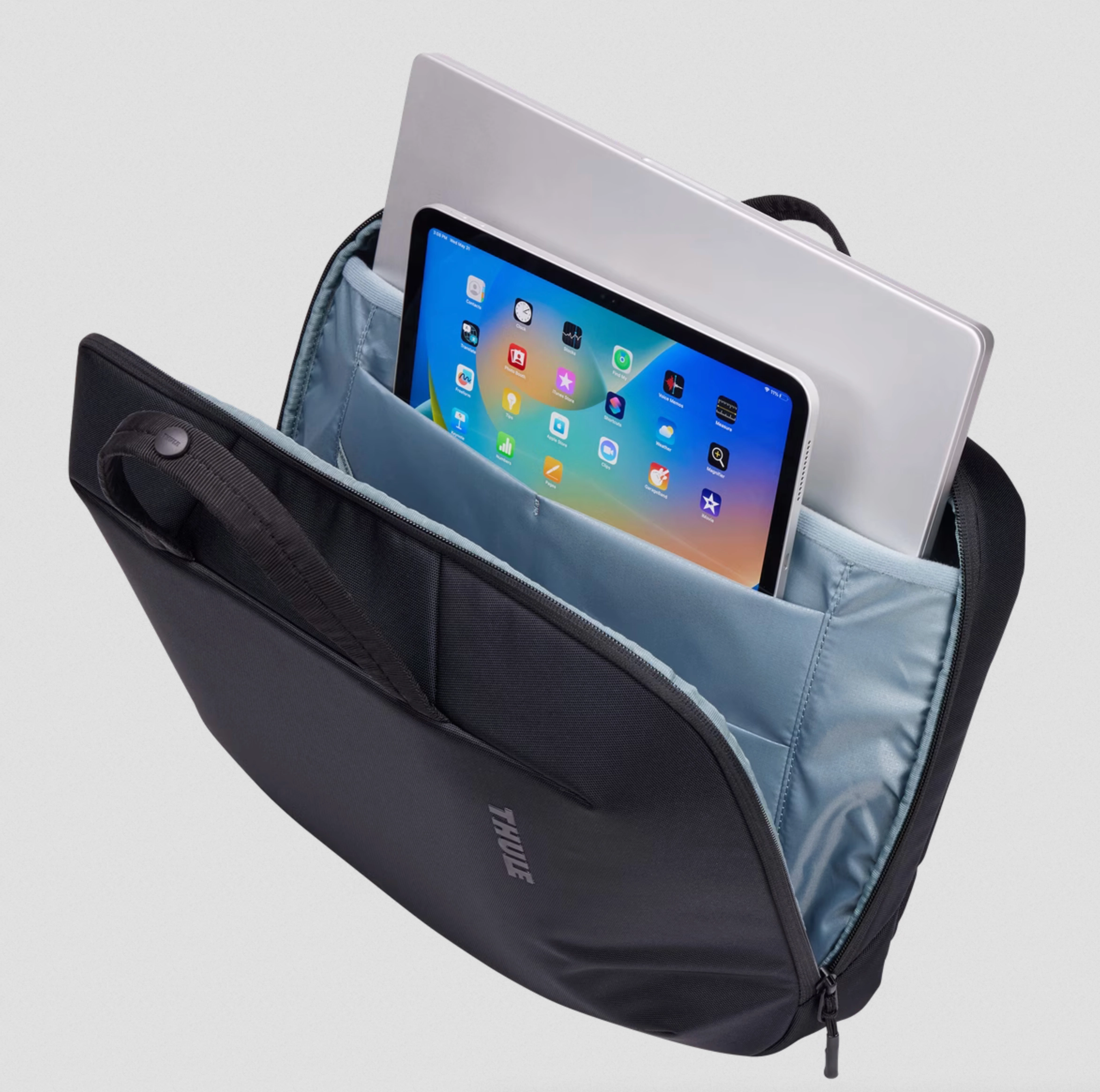 Thule Subterra 2 16'' Laptop and Tablet Attach