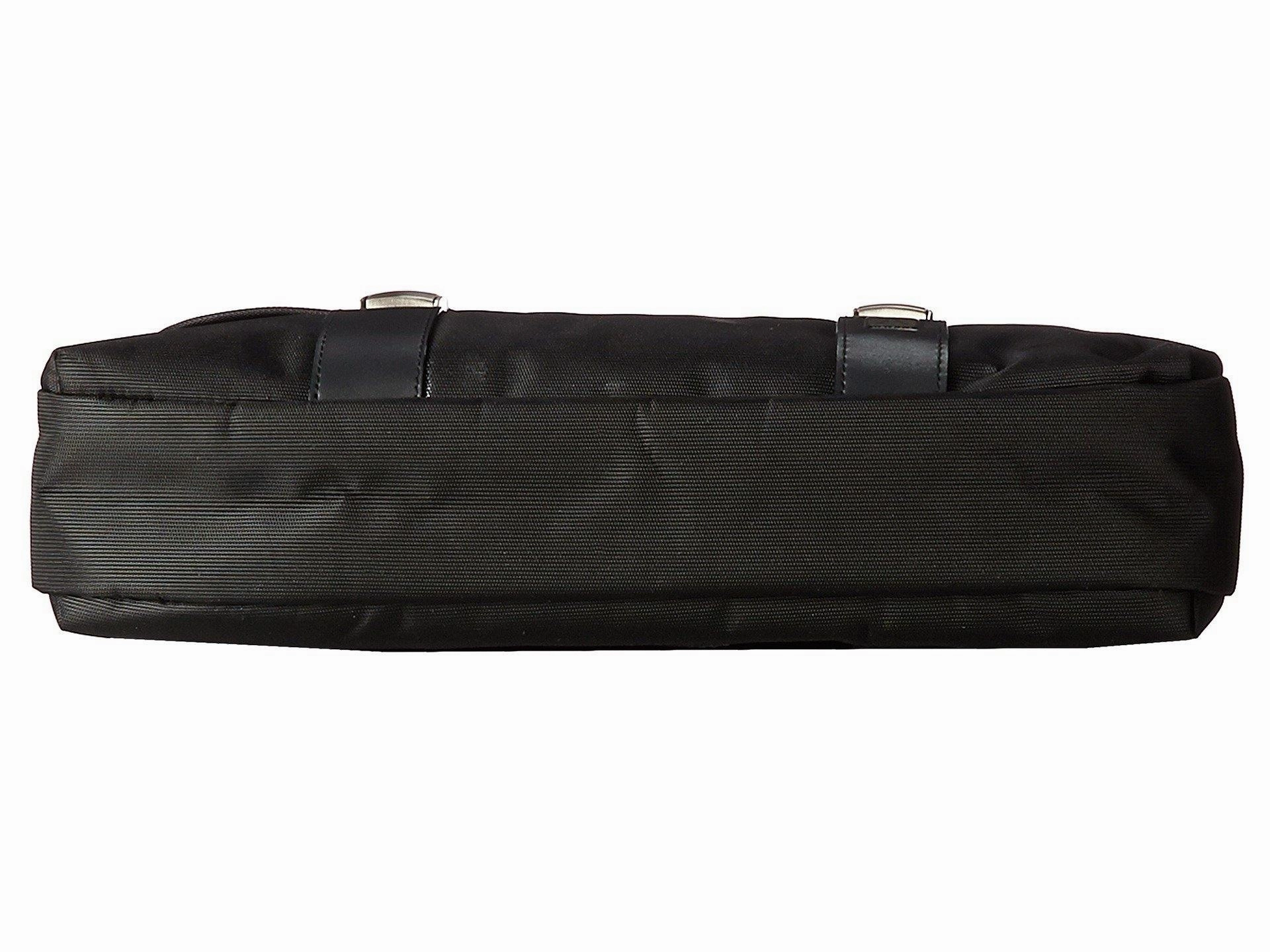 TravelPro Executive Choice Crew 15.6" Messenger Brief