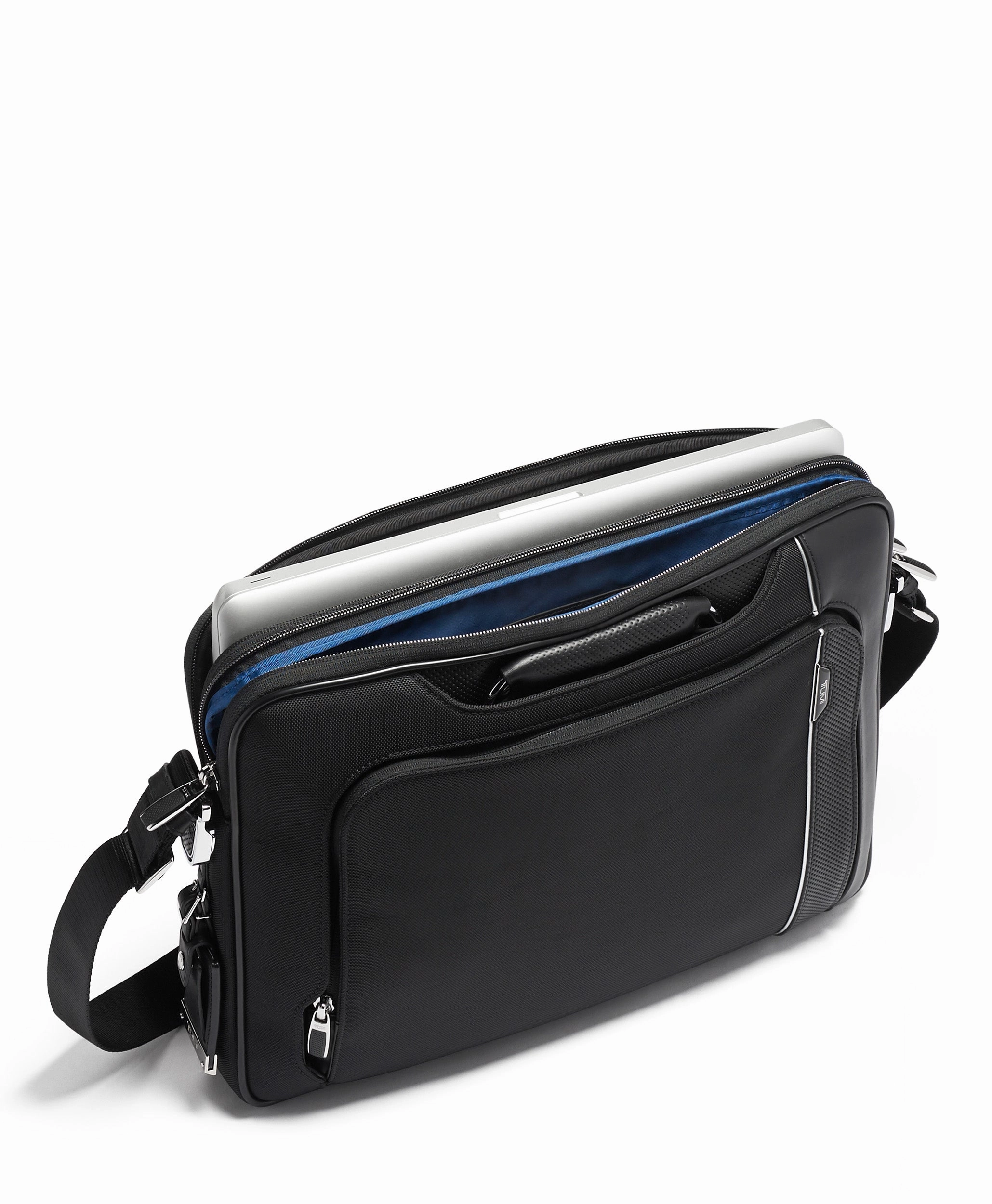 TUMI Arrive' Hannover Slim Brief