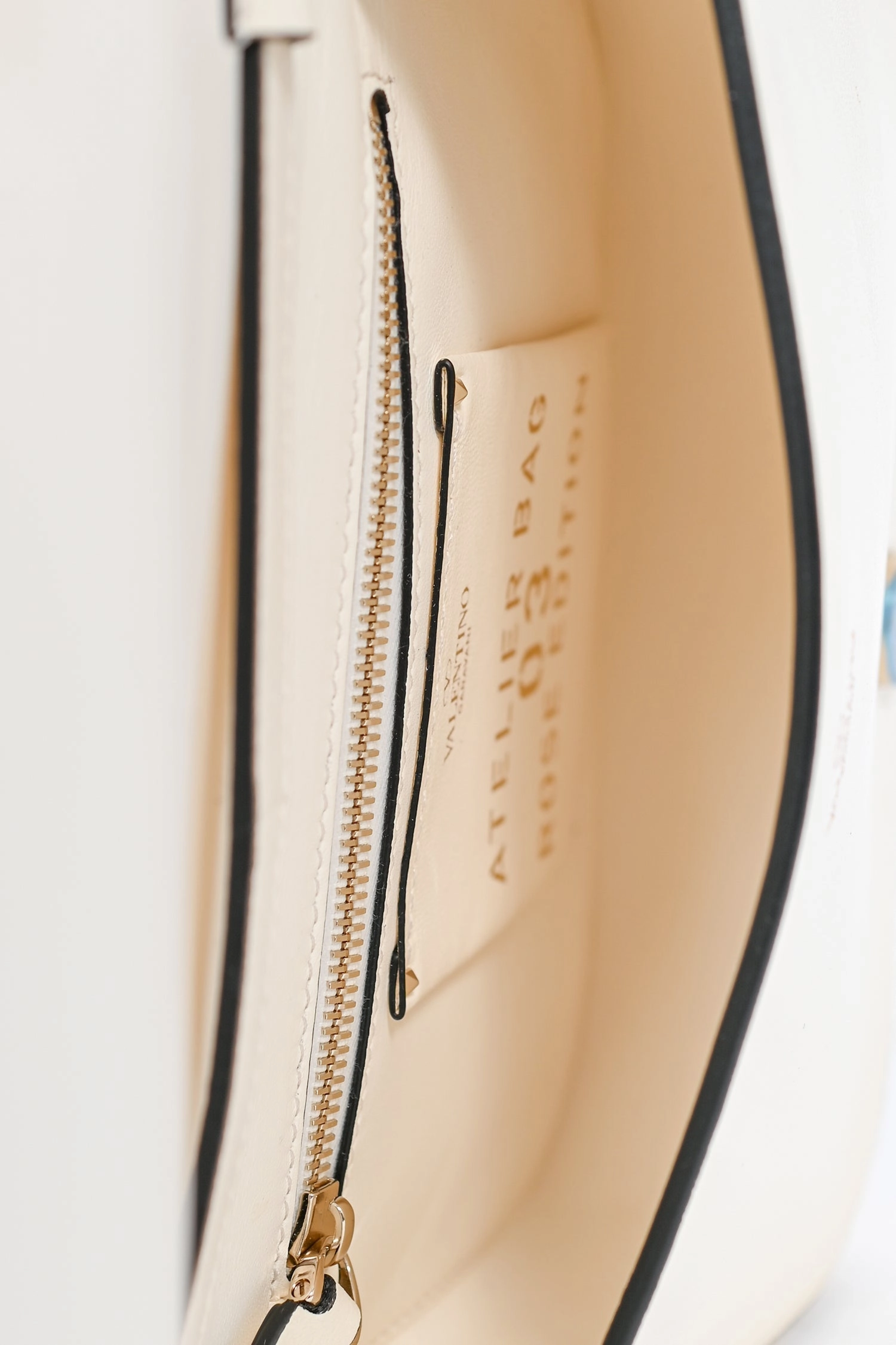 Valentino White Leather Atelier Rose 03 Crossbody Bag