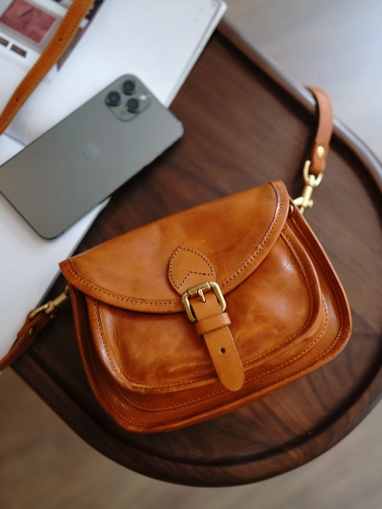 Vintage Black Womens Small Saddle Shoulder Bag Small Satchel Side Bag Crossbody Purse for Ladies