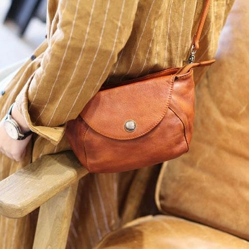 Vintage Womens leather Small Brown Crossbody Bag Brown Side Bag Shoulder Bag for Ladies