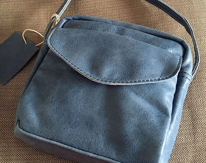 Vintage WOMENs LEATHER Small Shoulder Bag Crossbody Purse FOR WOMEN
