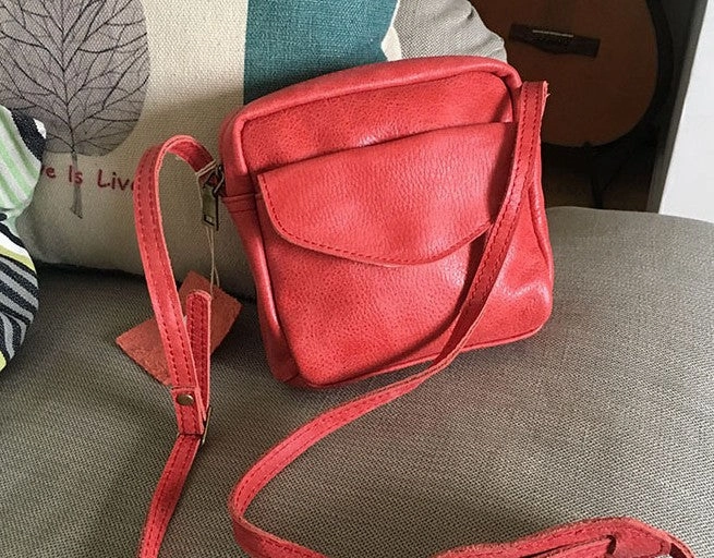 Vintage WOMENs LEATHER Small Shoulder Bag Crossbody Purse FOR WOMEN