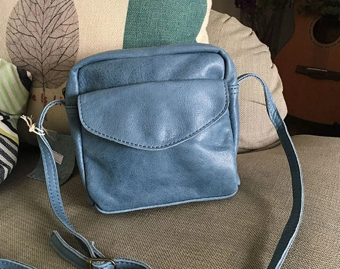 Vintage WOMENs LEATHER Small Shoulder Bag Crossbody Purse FOR WOMEN