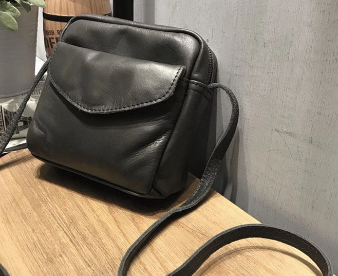 Vintage WOMENs LEATHER Small Shoulder Bag Crossbody Purse FOR WOMEN