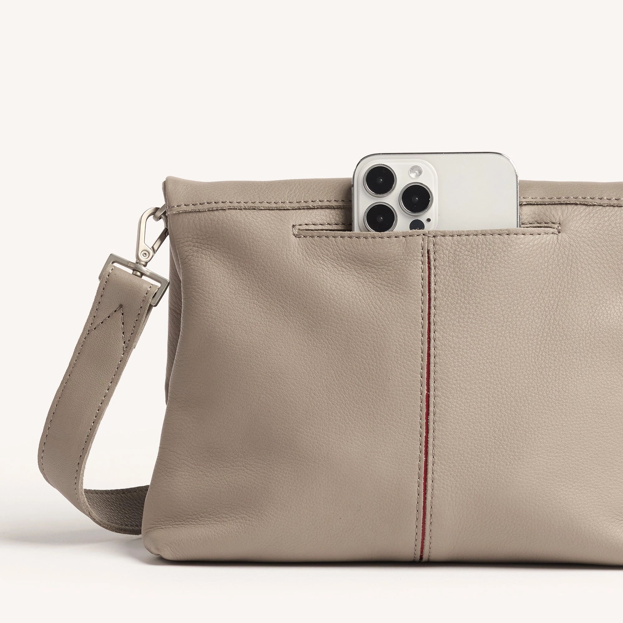 VIP | Pewter Pebble/Brushed Silver | Med