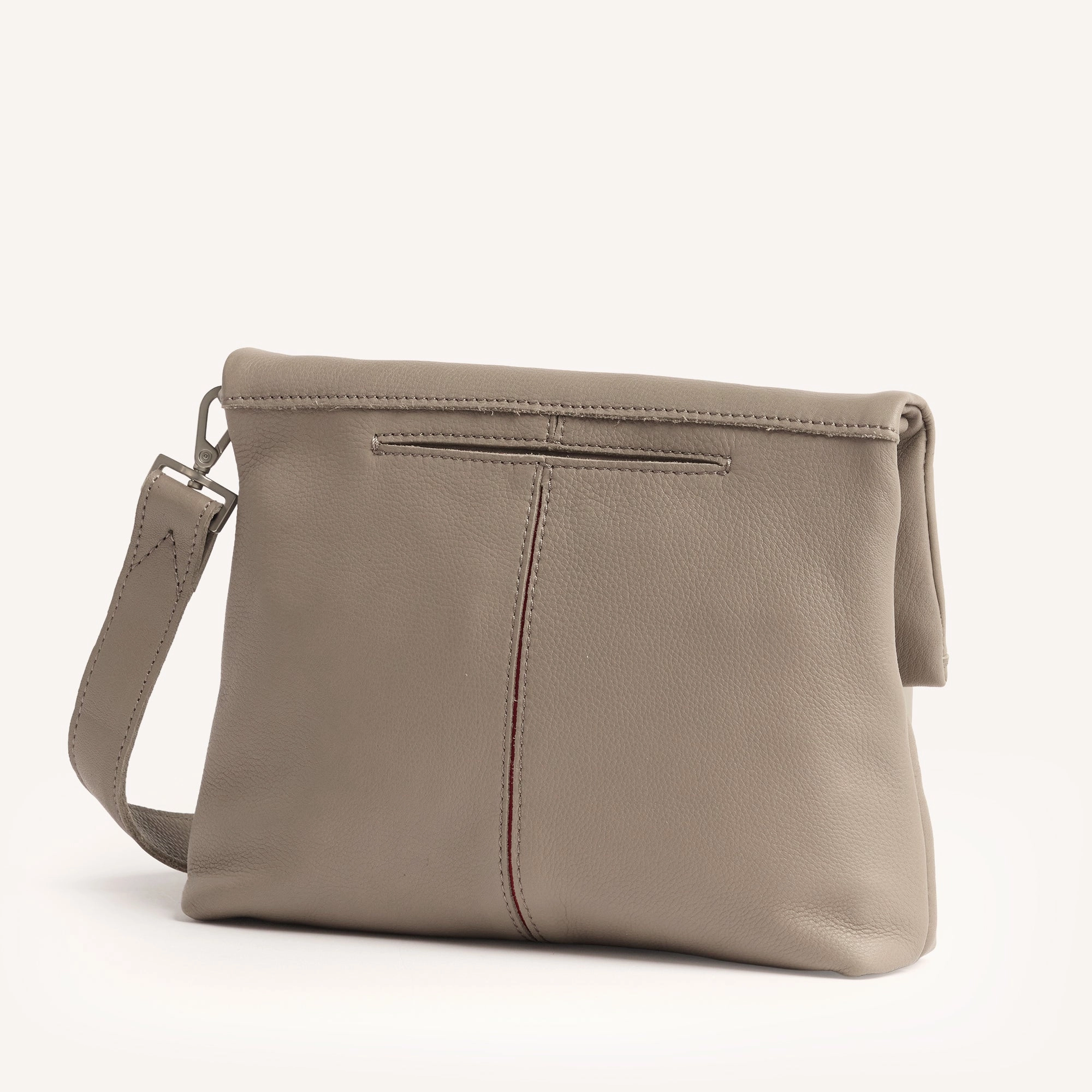VIP | Pewter Pebble/Brushed Silver | Med