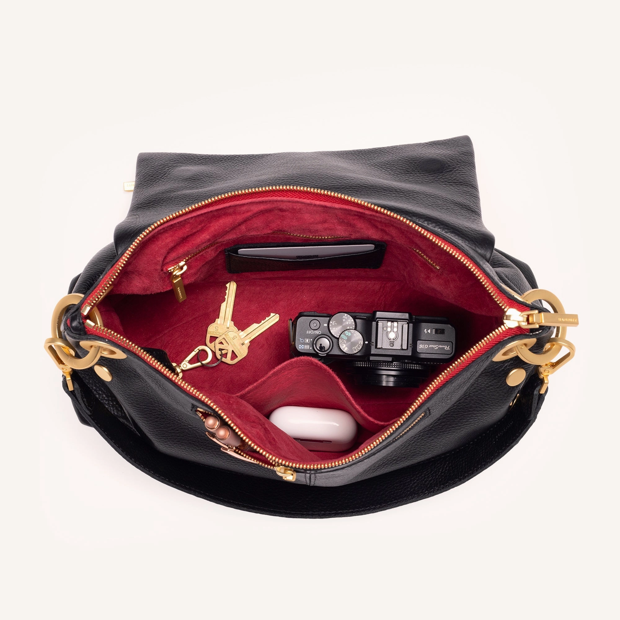 VIP Grand | Black/Brushed Gold Red Zip