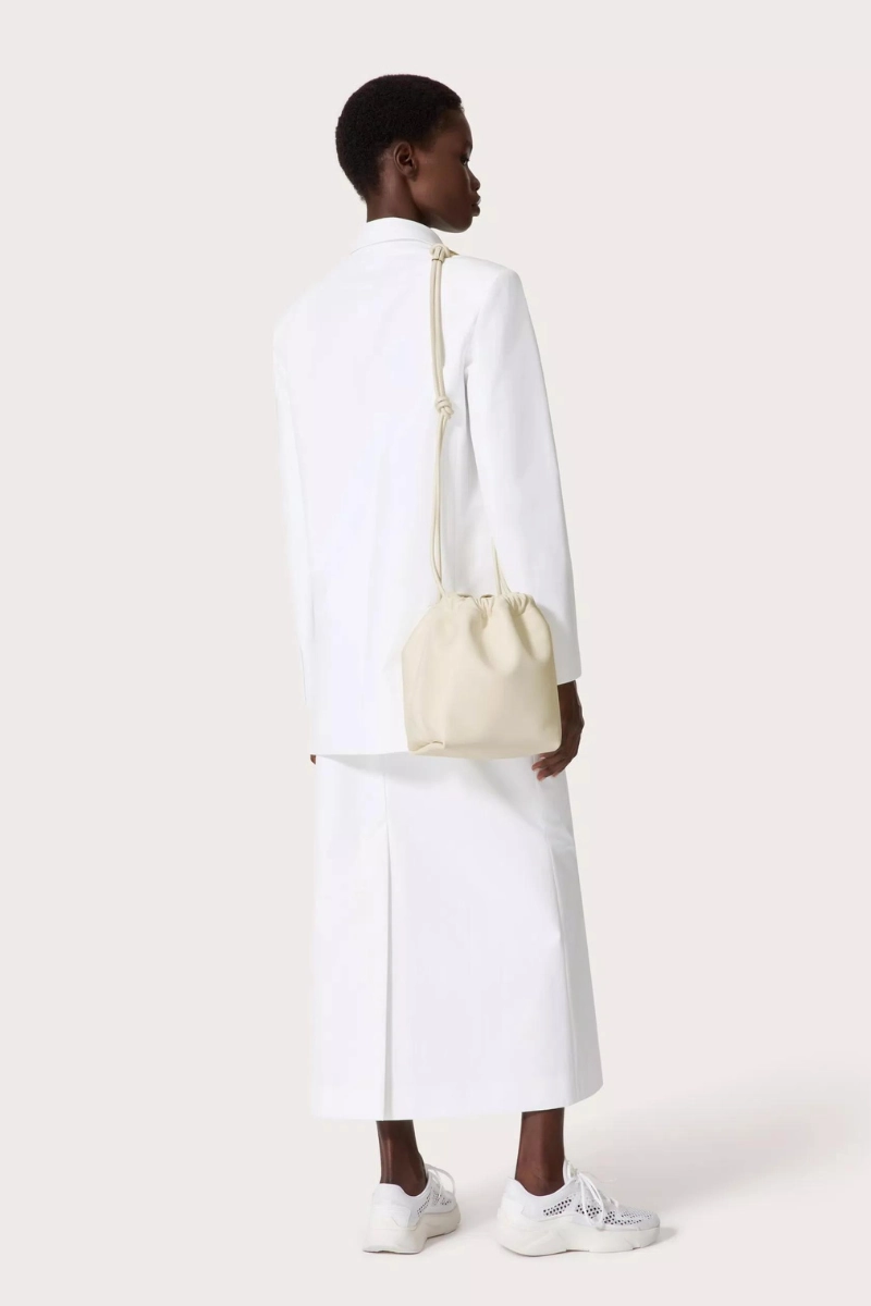 VLogo Pouf Leather Pouch