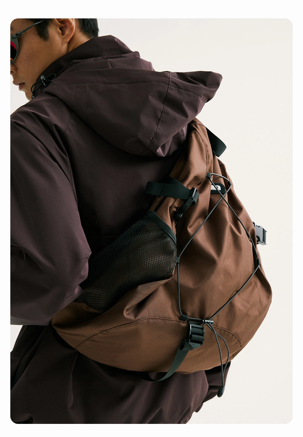 White Large Travel Sling Bag For Men Nylon Large Crossbody Sling Bag One Strap Backpack