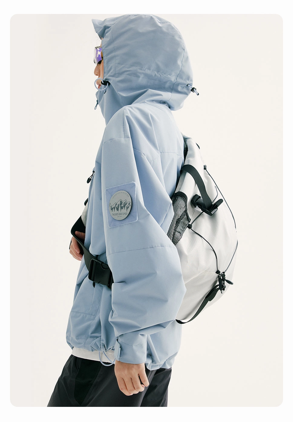 White Large Travel Sling Bag For Men Nylon Large Crossbody Sling Bag One Strap Backpack