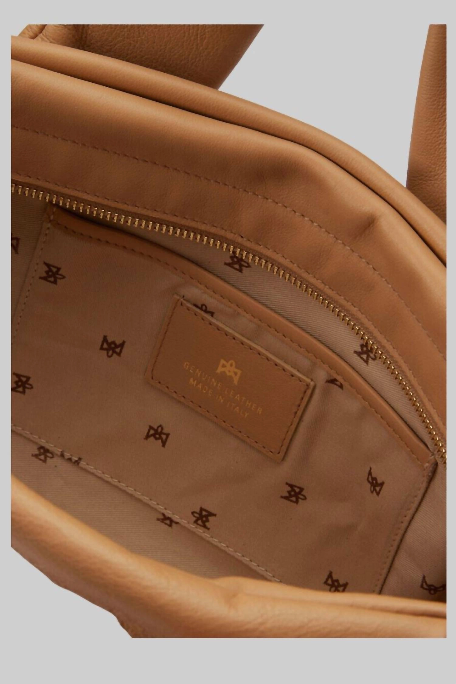 Women's Zoe Bag In Caramel
