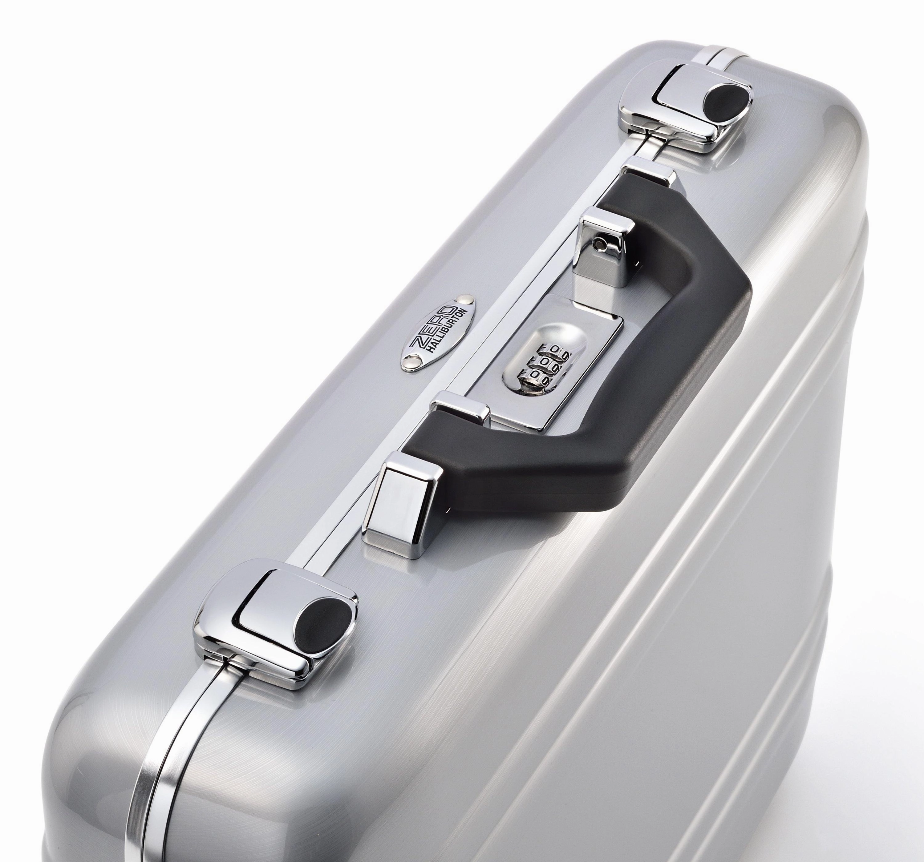 ZERO Halliburton Classic Polycarbonate 2.0 Attach Large