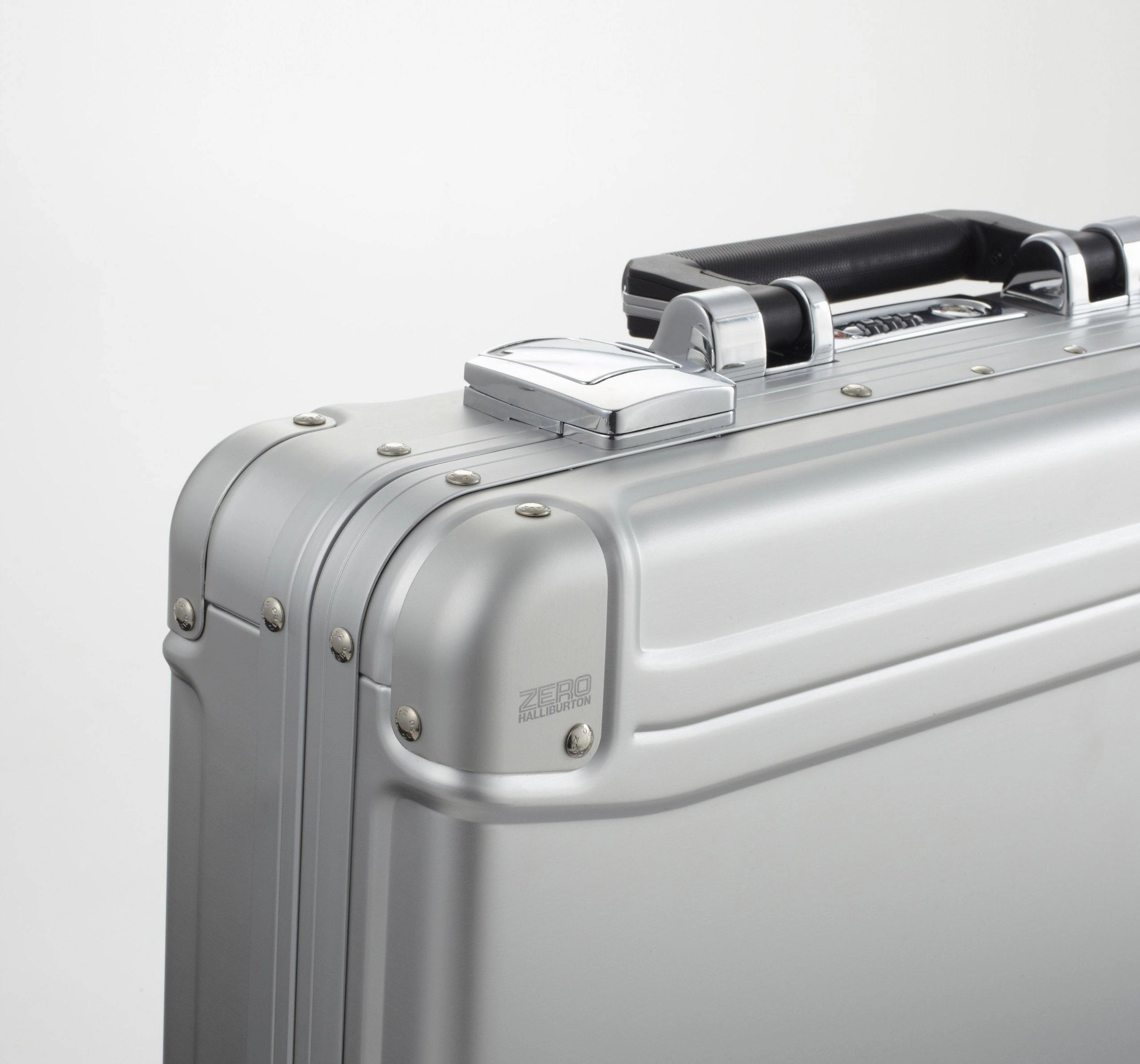 ZERO Halliburton Double Rib Small Geo Aluminum Attache