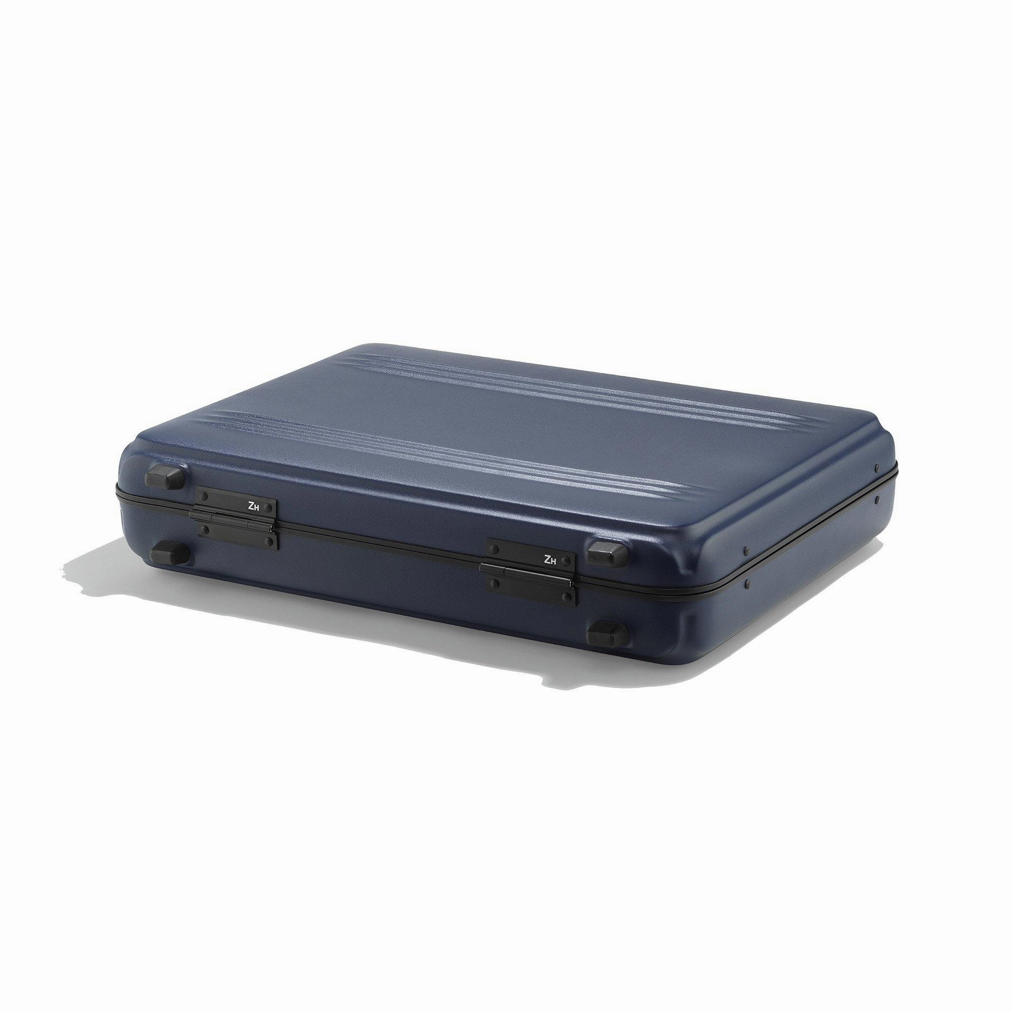 ZERO Halliburton Edge Lightweight Polycarbonate Attache