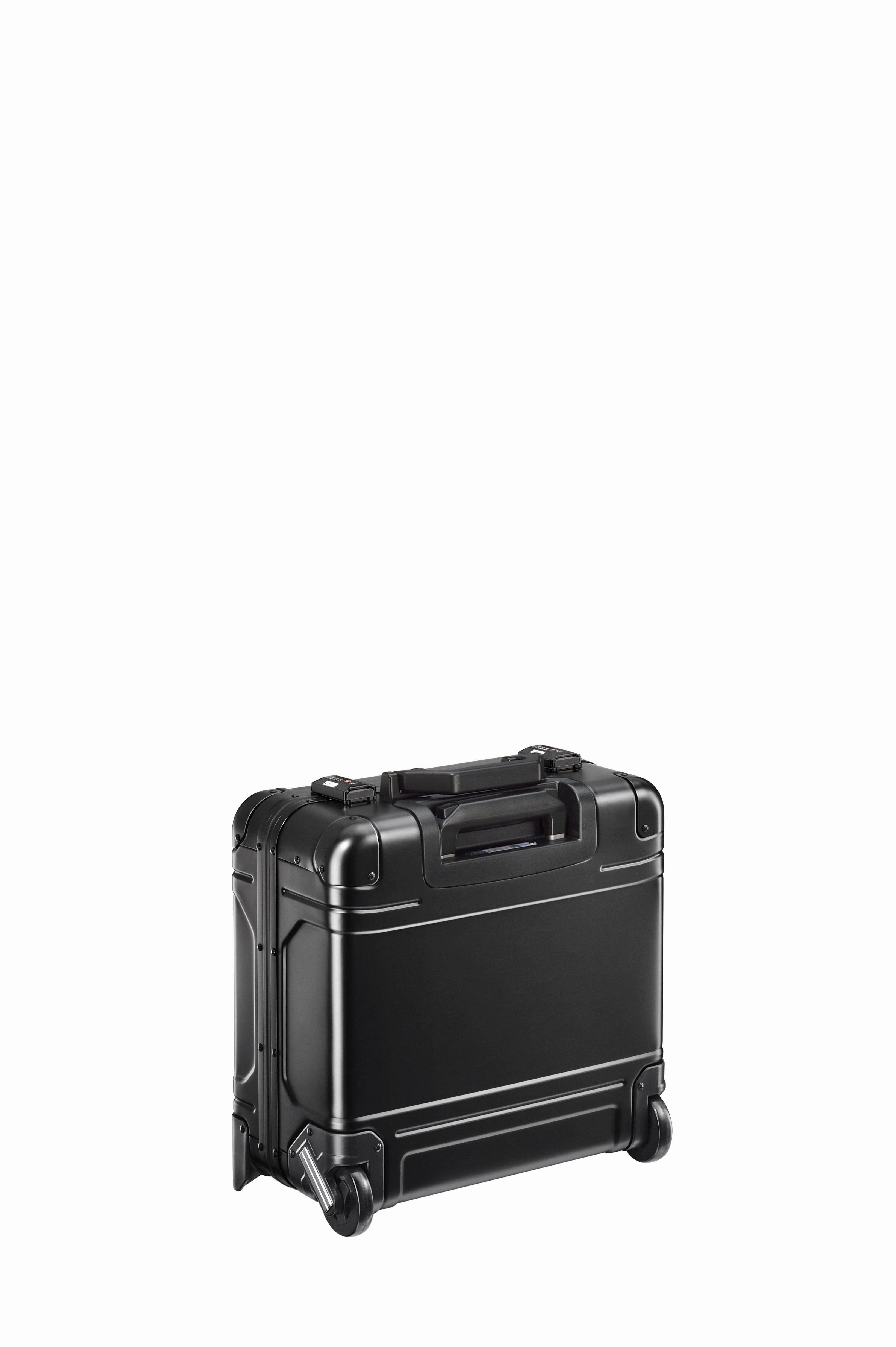 ZERO Halliburton GEO Aluminum 3.0 17" Wheeled Business Case