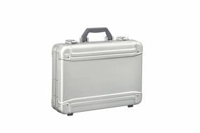 ZERO Halliburton GEO Aluminum 3.0 Attache Computer Case