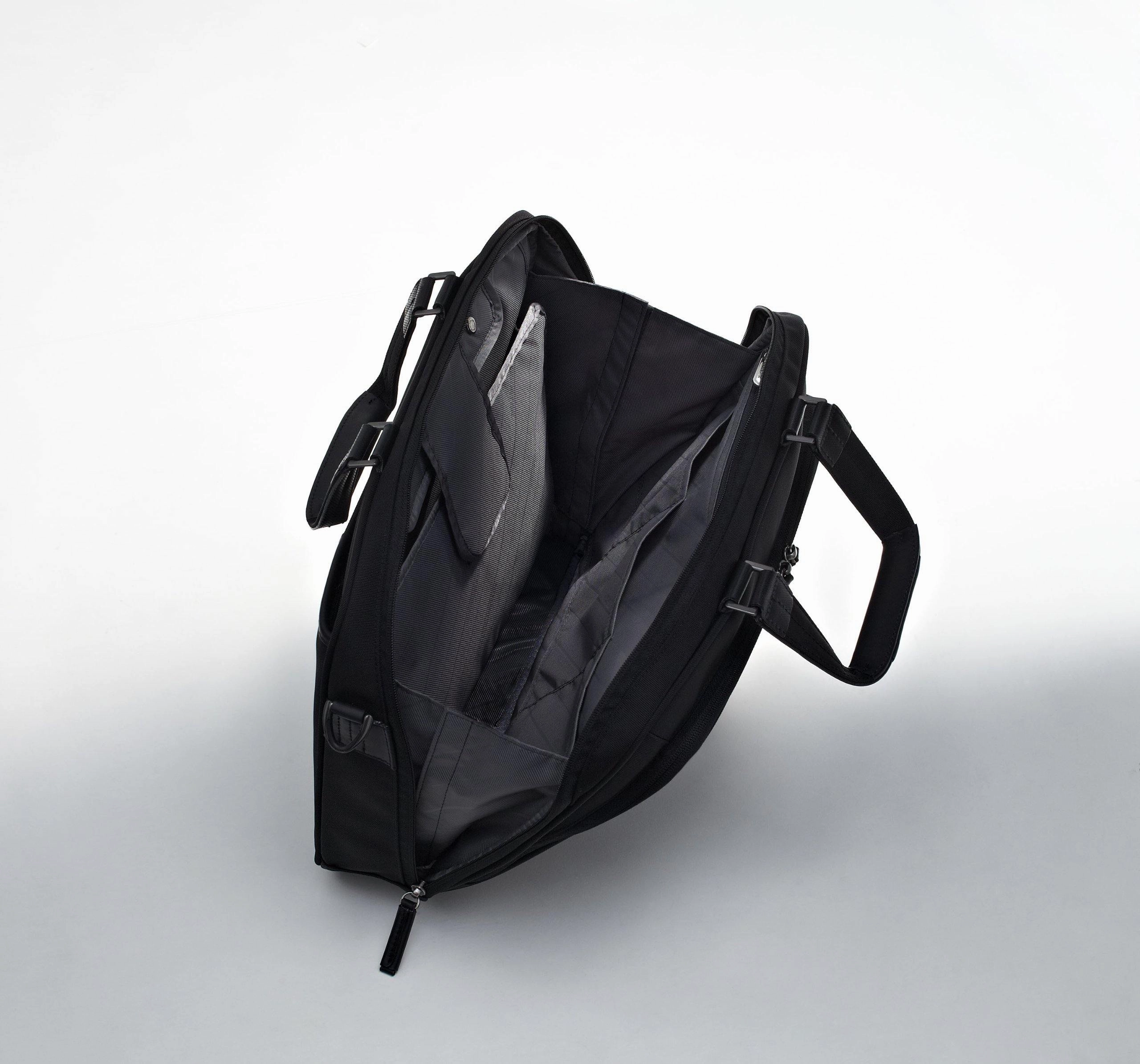ZERO Halliburton Profile 3" Slim Computer Brief