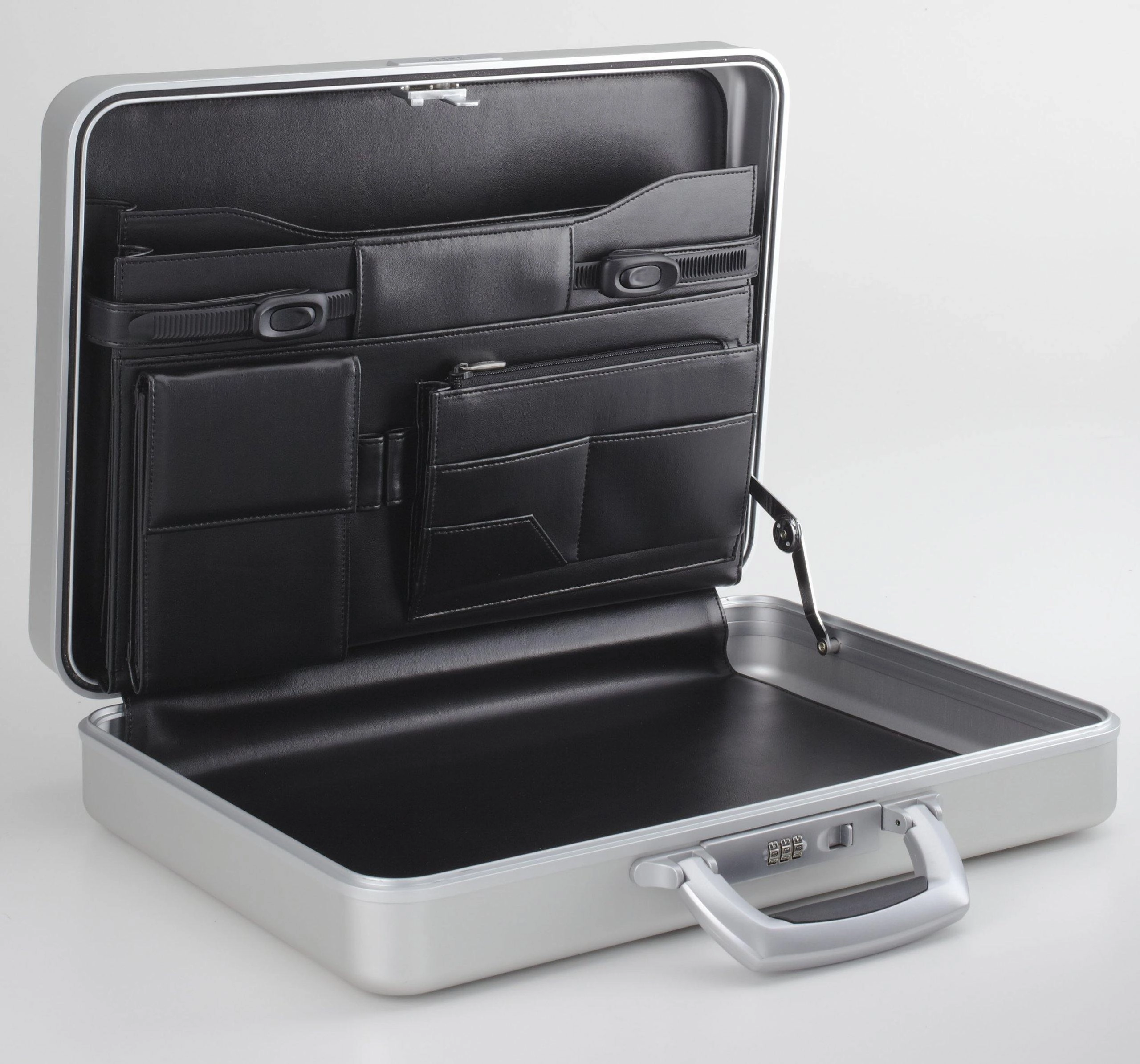 ZERO Halliburton Slimline 4" Attache